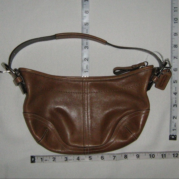 Coach - Picture 2 of 8